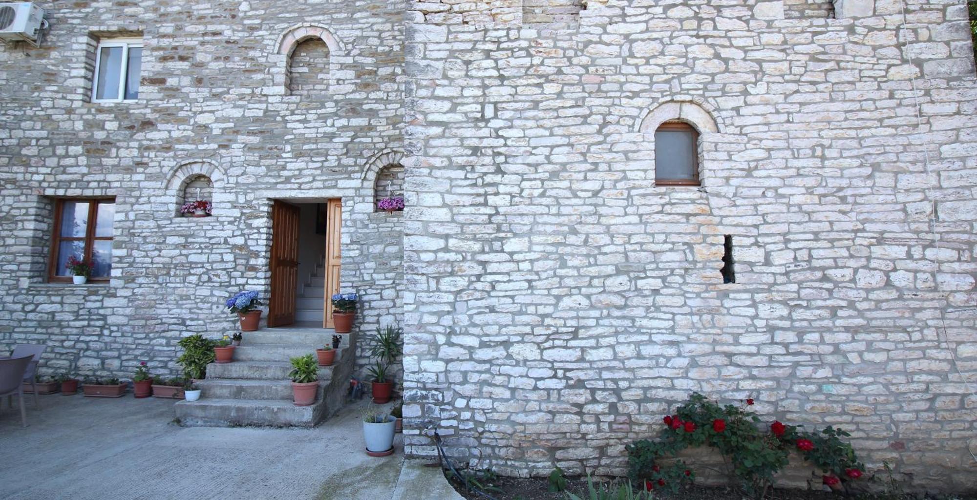Gjirokastër Guri Guesthouse المظهر الخارجي الصورة