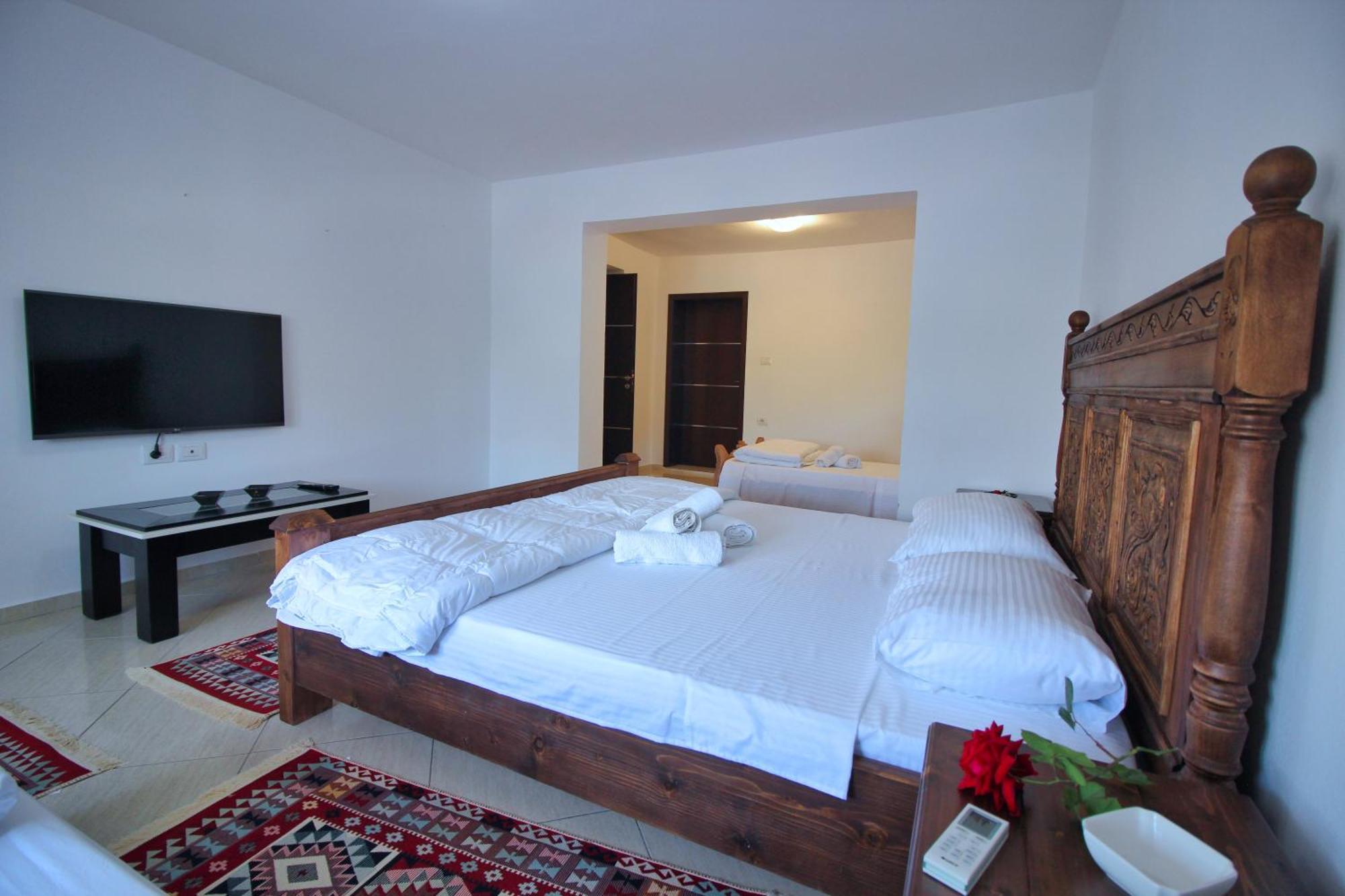 Gjirokastër Guri Guesthouse المظهر الخارجي الصورة