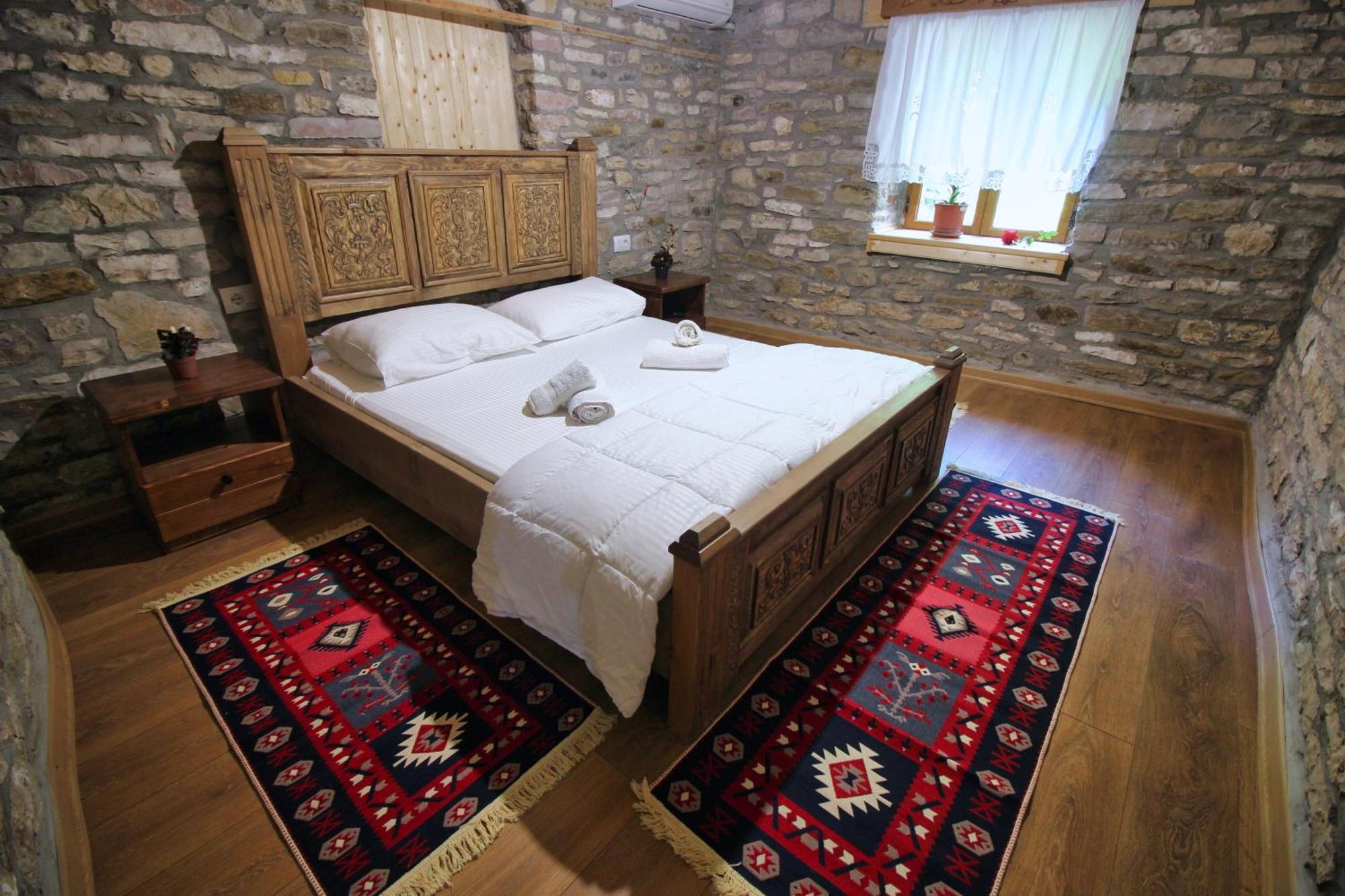 Gjirokastër Guri Guesthouse المظهر الخارجي الصورة