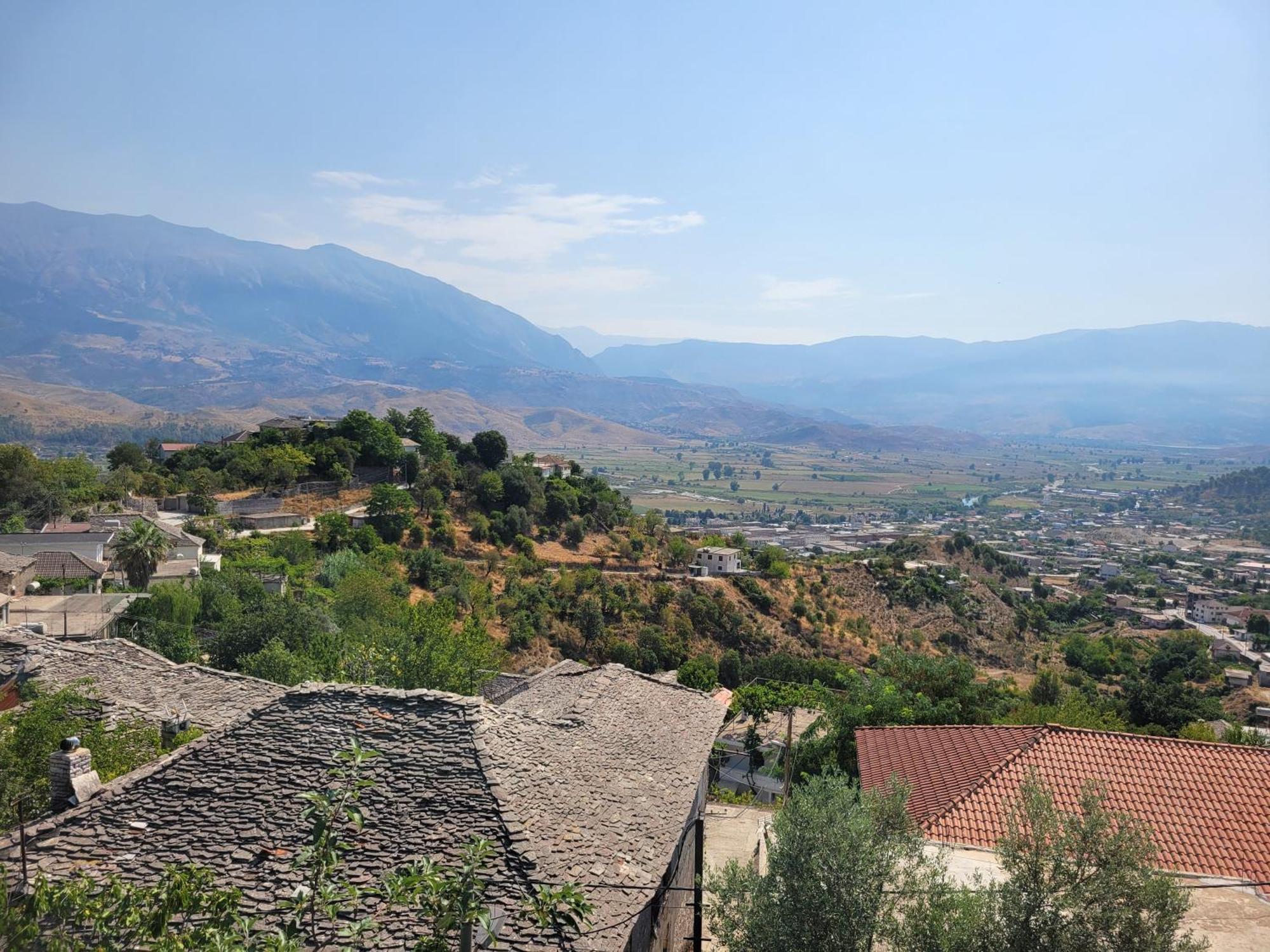 Gjirokastër Guri Guesthouse المظهر الخارجي الصورة
