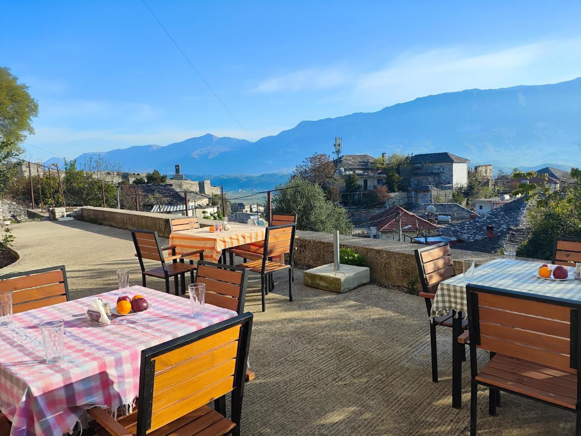 Gjirokastër Guri Guesthouse المظهر الخارجي الصورة