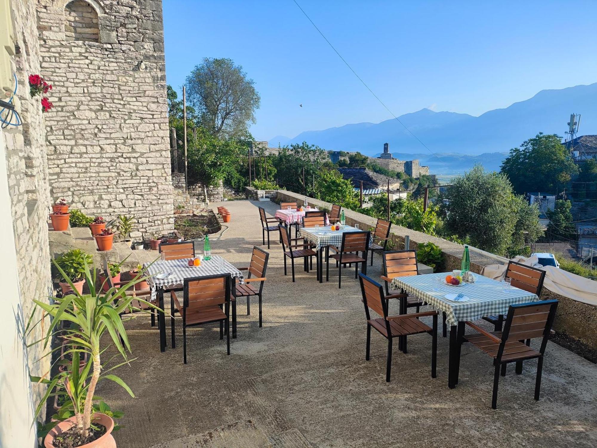 Gjirokastër Guri Guesthouse المظهر الخارجي الصورة